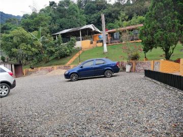 VENDO CASA FINCA CON PISCINA LOTE 6000M2 - LA MESA SAN JAVIER
