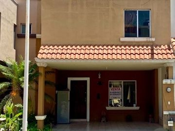 CASA EN VENTA VALLE DEL SEMINARIO