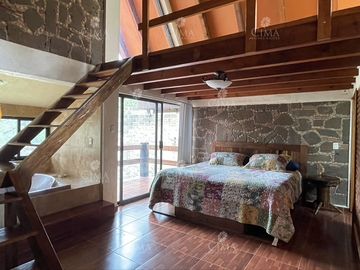 Venta Chalet en  Fraccionamiento Monte Verde, Huitzilac - V333