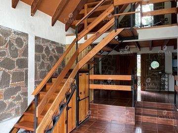 Venta Chalet en  Fraccionamiento Monte Verde, Huitzilac - V333