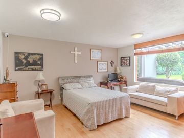 Casa en Venta en JARDINES DEL PEDREGAL DE SAN ANGEL
