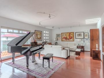 Casa en Venta en JARDINES DEL PEDREGAL DE SAN ANGEL