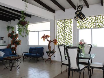 Venta Casa con Local Comercial en Oaxtepec, Morelos