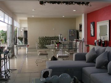 Venta Casa con Local Comercial en Oaxtepec, Morelos