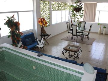 Venta Casa con Local Comercial en Oaxtepec, Morelos