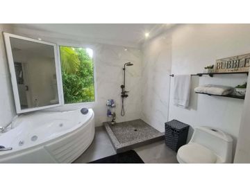 VENTA CASA EN VILLA ZAITA PANELES SOLARES Y JACUZZI INCLUIDO