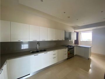 VENTA APARTAMENTO EN ZONA EXCLUSIVA SANTA MARIA GREENVIEW