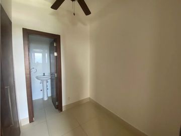VENTA APARTAMENTO EN ZONA EXCLUSIVA SANTA MARIA GREENVIEW