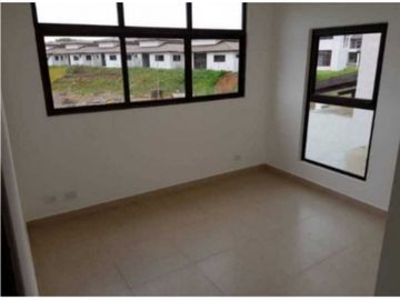 VENDO CASA EN LA CHORRERA COSTA VERDE PUERTO MADERO 3R