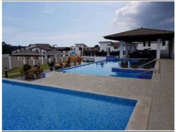 VENDO CASA EN LA CHORRERA COSTA VERDE PUERTO MADERO 3R