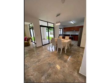 VENDO CASA EN LA CHORRERA COSTA VERDE PUERTO MADERO 3R