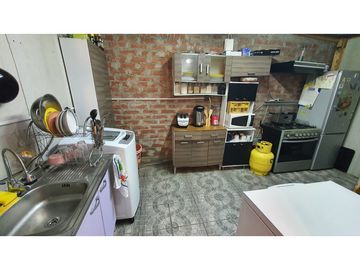 Venta de Casa 3D 1B con estacionamiento Villa Carlos Pezoa, San Felipe