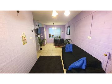 Venta de Casa 3D 1B con estacionamiento Villa Carlos Pezoa, San Felipe