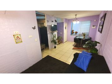Venta de Casa 3D 1B con estacionamiento Villa Carlos Pezoa, San Felipe
