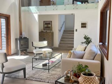 Parcela con moderna casa Los Riscos Pucón