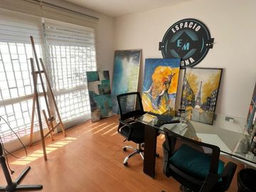 Casa Comercial Sector Rotonda Irene Frei