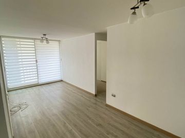 REÑACA VENDE DEPARTAMENTO 3D 2B CONDOMINIO LAGOS DEL BOSQUE