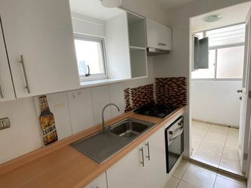 REÑACA VENDE DEPARTAMENTO 3D 2B CONDOMINIO LAGOS DEL BOSQUE