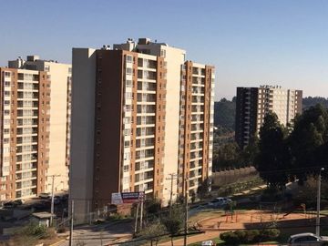REÑACA VENDE DEPARTAMENTO 3D 2B CONDOMINIO LAGOS DEL BOSQUE