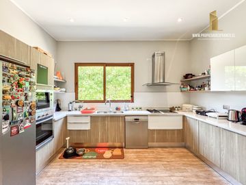 VENTA HERMOSA CASA MEDITERRANEA CON PISCINA EN MARBELLA