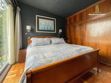 MIRAFLORES VENDE CASA 3D 3B SECTOR SEGURO DE COMUNA VIÑA