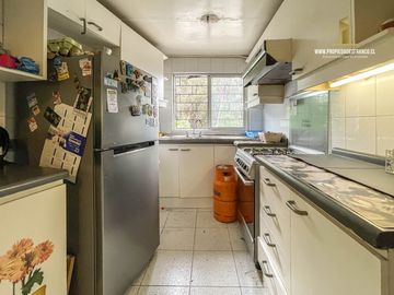MIRAFLORES VENDE CASA 3D 3B SECTOR SEGURO DE COMUNA VIÑA