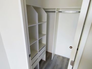 LA FLORIDA VENTA DPTO SEMI NUEVO 2D METRO VICENTE VALDES