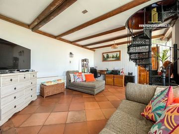 REÑACA. VENDE CASA REMODELADA 6D 4B CON PISCINA VISTA AL MAR
