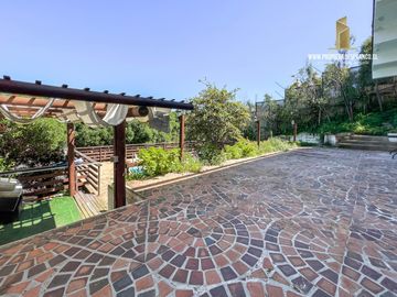 REÑACA. VENDE CASA REMODELADA 6D 4B CON PISCINA VISTA AL MAR