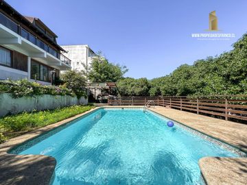 REÑACA. VENDE CASA REMODELADA 6D 4B CON PISCINA VISTA AL MAR