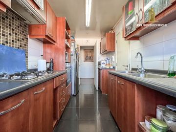 VIÑA DEL MAR. VENDE DPTO 3D 2B POLO COMERCIAL 14 NORTE
