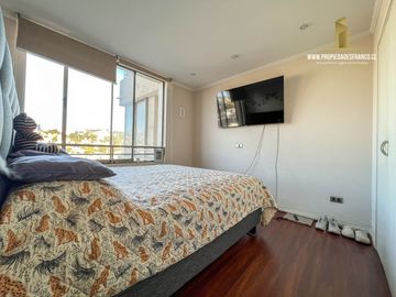 VIÑA DEL MAR. VENDE DPTO 3D 2B POLO COMERCIAL 14 NORTE