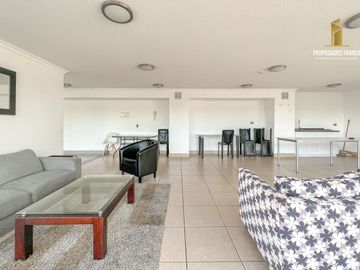 DPTO CON HERMOSA VISTA EN LAS DELICIAS SECTOR RESIDENCIAL