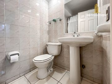 VIÑA DEL MAR. VENDE DEPTO 4D 3B CON VISTA. PUERTO PACÍFICO.
