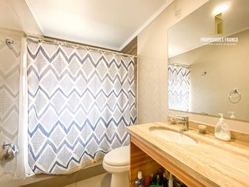 REÑACA. SECTOR LOS PINOS. VENTA CASA 4D3B CON AMPLIO TERRENO