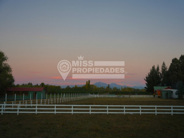 SE VENDE CAMPO CON CASA PATRONAL REGIÓN DE ÑUBLE