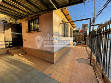 EN VENTA AMPLIA CASA EN ANGAMOS 184, SECTOR SUR ANTOFAGASTA