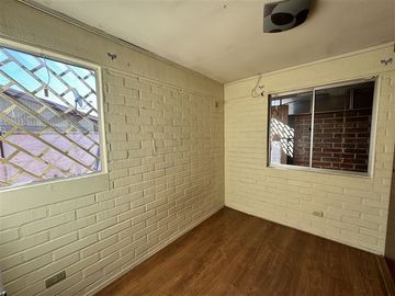 Casa en Venta en Hermosa Casa 3D - 1B en Paseo de Aragón