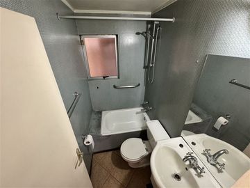 Casa en Venta en Hermosa Casa 3D - 1B en Paseo de Aragón