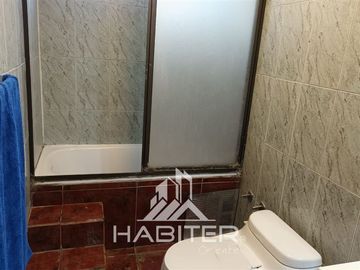 Casa en Venta en Av Las Torres y Santa Corina