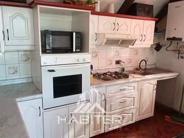 Casa en Venta en Av Las Torres y Santa Corina