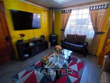 Casa en Venta en 21 de mayo con Santa Rosa