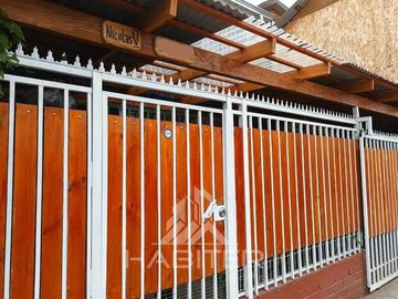 Casa en Venta en Ubicada cerca de San Francisco con Las Parcelas