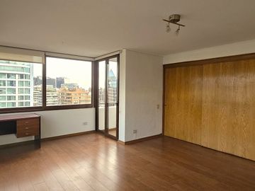 EXCLUSIVO DEPARTAMENTO EN BARRIO EL GOLF