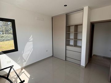 CASA VENTA CANNING  BARRIO LA PROVIDENCIA