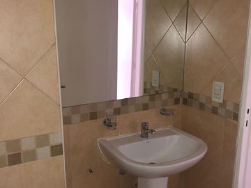 Venta en excelente zona transitada y comercial
