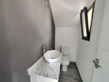 Casa con pileta en el barrio cerrado San Pablo