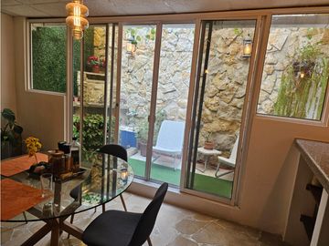 Venta de casa de 2 plantas en Valle Alto, Guayaquil.