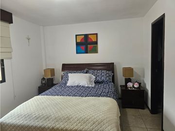 Venta de casa de 2 plantas en Valle Alto, Guayaquil.