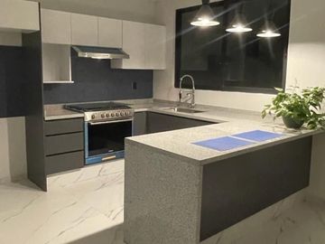 CASA EN VENTA LAGO ESMERALDA